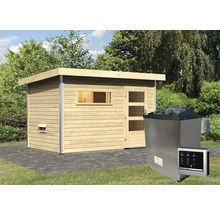 Holzsauna mit Saunaofen und Steuerung im Garten