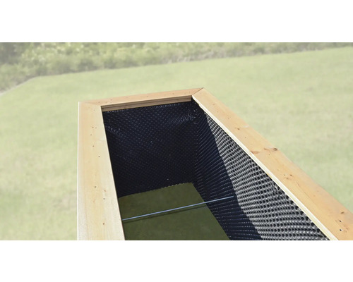 Hochbeet mit Noppenfolie und Wurzelschutzfolie