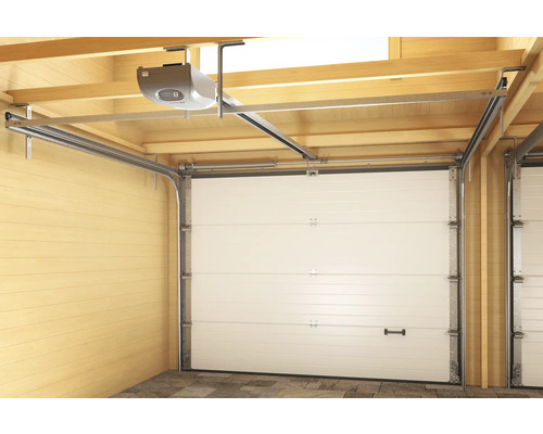 Garagentor mit Antriebssystem und Deckenmontage