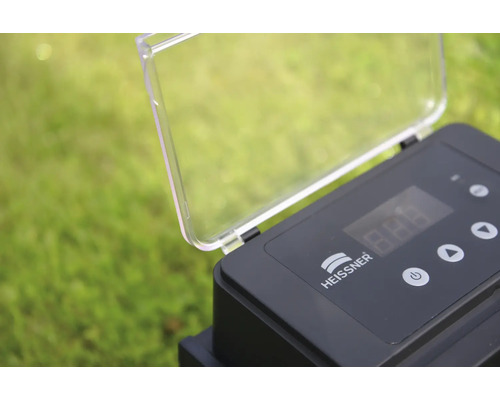 Heissner Steuergerät für Teich mit geöffnetem Deckel