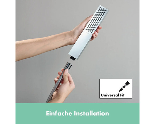 "Handbrause und Brauseschlauch werden montiert