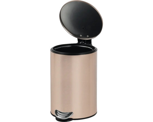 Treteimer mit offenem Deckel