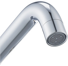 Wasserhahn aus Metall mit Wassersparfunktion