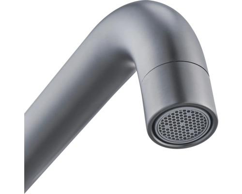 Armatur für Waschtisch aus Metall