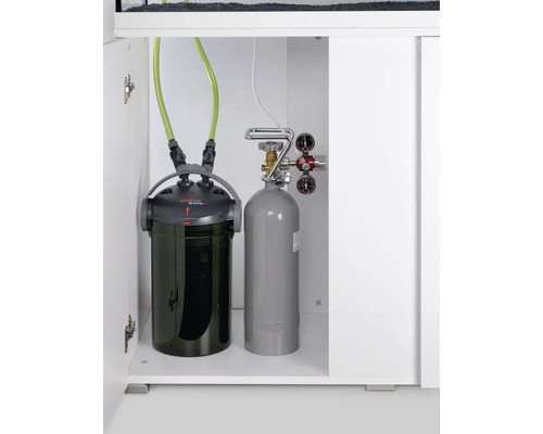 Aquariumunterschrank mit Außenfilter und CO2-Anlage