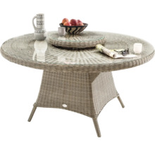 Runder Gartentisch mit Glasplatte und Rattanoptik