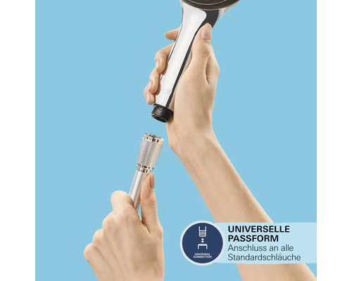Installation einer Handbrause mit Universaldichtung für Standardschläuche.