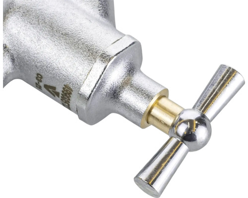 Detailaufnahme eines Geräteventils mit Kreuzgriff