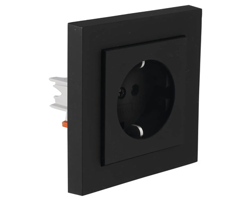 Steckdose mit quadratischer Abdeckung
