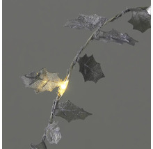 Lichterkette mit Blättern
