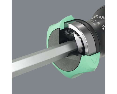 Detailansicht eines Schraubendrehers mit Ratschenfunktion