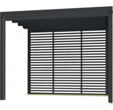Metallpergola mit horizontalen Lamellen zur Beschattung