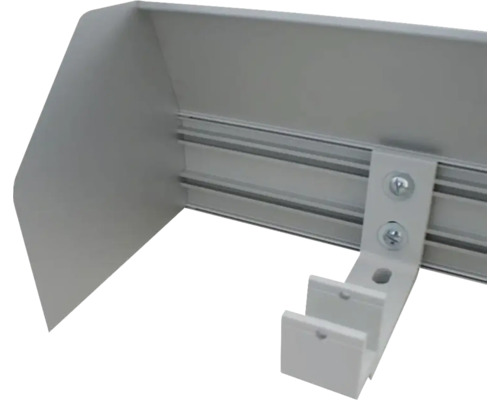 Profilschiene mit Halterung zur Montage