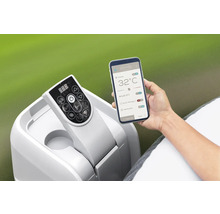 Bedienfeld und Smartphone zur Steuerung eines Whirlpools