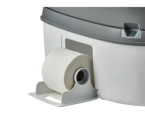 Tragbare Toilette mit Toilettenpapierhalter und Toilettenpapierrolle.