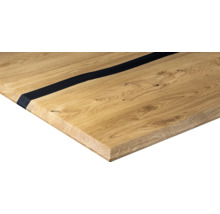 Tischplatte aus Holz mit Harzeinlage