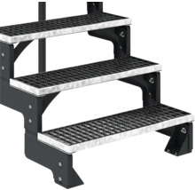 Metalltreppe mit drei Stufen