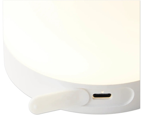 Detailansicht einer weißen Lampe mit USB Anschluss