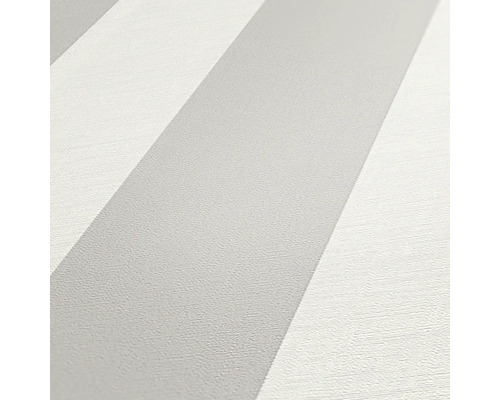 Tapete mit Streifenmuster