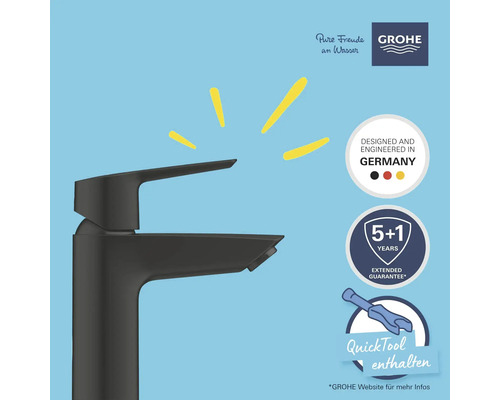 Schwarzer Wasserhahn mit Grohe Logo, dem Hinweis entwickelt und konstruiert in Deutschland, QuickTool enthalten und erweiterter Garantie.