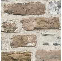 Nahaufnahme einer Mauer mit rechteckigen Ziegelsteinen
