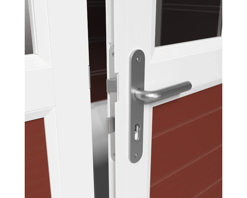 Detailansicht einer Tür mit Türbeschlag und Schloss