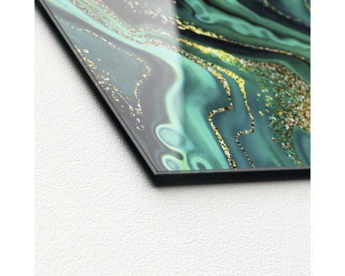 Dekoratives Glasbild mit abstraktem Muster in Grün und Gold