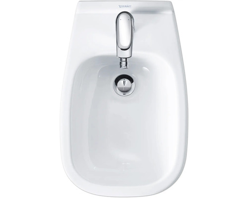 Aufnahme eines Bidet aus Sanitärkeramik mit Armatur von oben