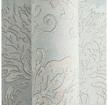 Tapetenrolle mit floralem Muster