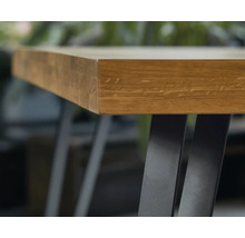 Tischplatte aus Holz mit Metallbeinen