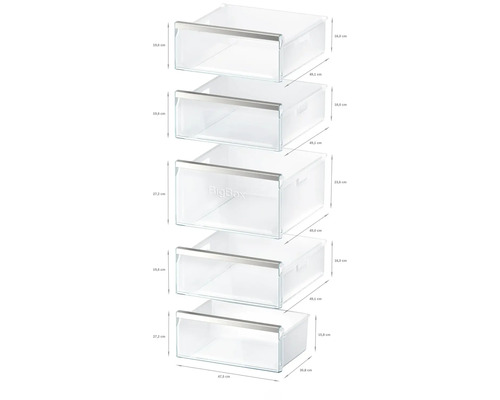 Mehrere transparente Kühlschrank Schubladen mit Größenangaben.