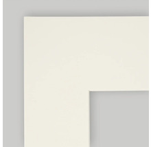 Ausschnitt eines weißen Bilderrahmenprofils