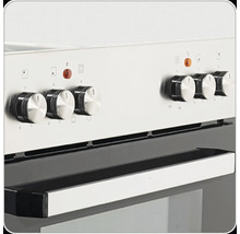 Nahaufnahme eines Elektroherds mit Drehknöpfen