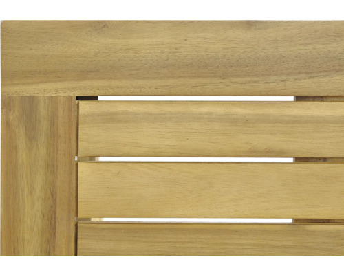 Detailansicht einer Holzgartenmöbelplatte