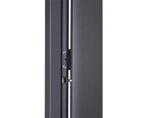 Detailansicht einer Tür mit Scharnieren und Schlossvorrichtung