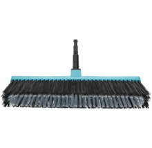 Kehrbesen mit Borsten