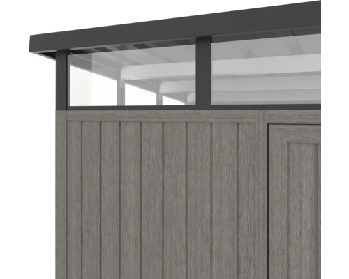 Detailansicht eines Gerätehauses mit Holzwand und Fensterfront