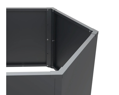 Detailansicht eines Hochbeets aus Metall, das Stabilität und modernes Design für den Garten bietet