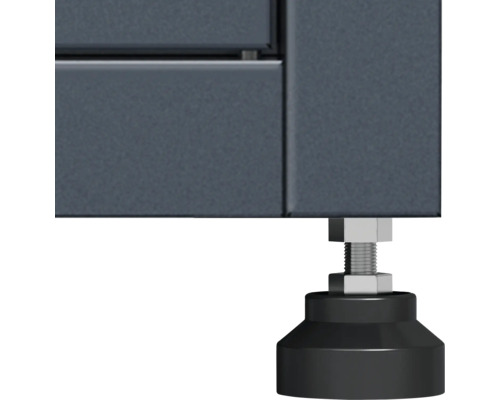 Detailaufnahme eines Möbelfußes zur Höhenverstellung