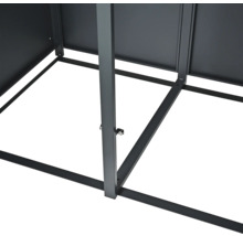 Detailansicht des Metallrahmens eines Gerätehauses