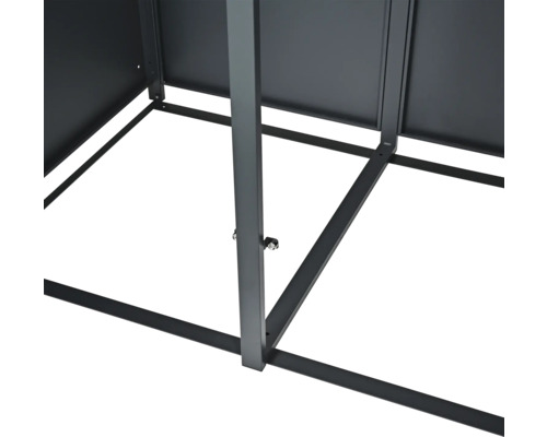 Detailansicht der Stahlrahmenkonstruktion eines Gartenhauses