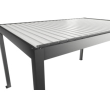 Stahlpergola mit Lamellendach