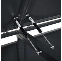 Detailansicht von Gasdruckfedern an einer Aufbewahrungsbox