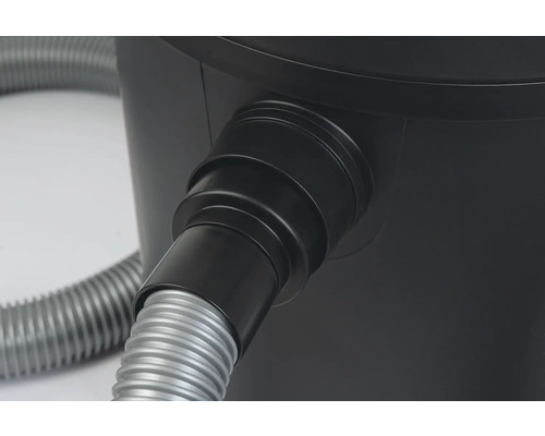 Anschlussstück eines Staubsaugers mit Saugschlauch