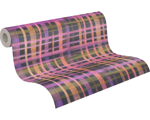 Tapetenrolle mit Karomuster