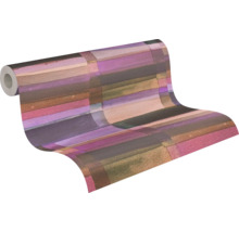 Tapetenrolle mit geometrischem Muster