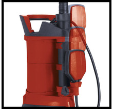 Rote Schmutzwasserpumpe