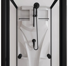 Dusche mit Brausegarnitur und Ablagen