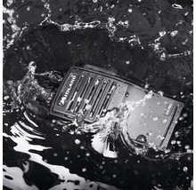 Midland G15 Pro Funkgerät im Wasser