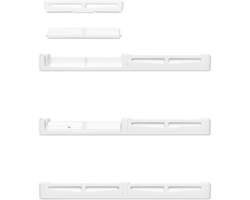 Mehrere weiße Kühlschrankregale